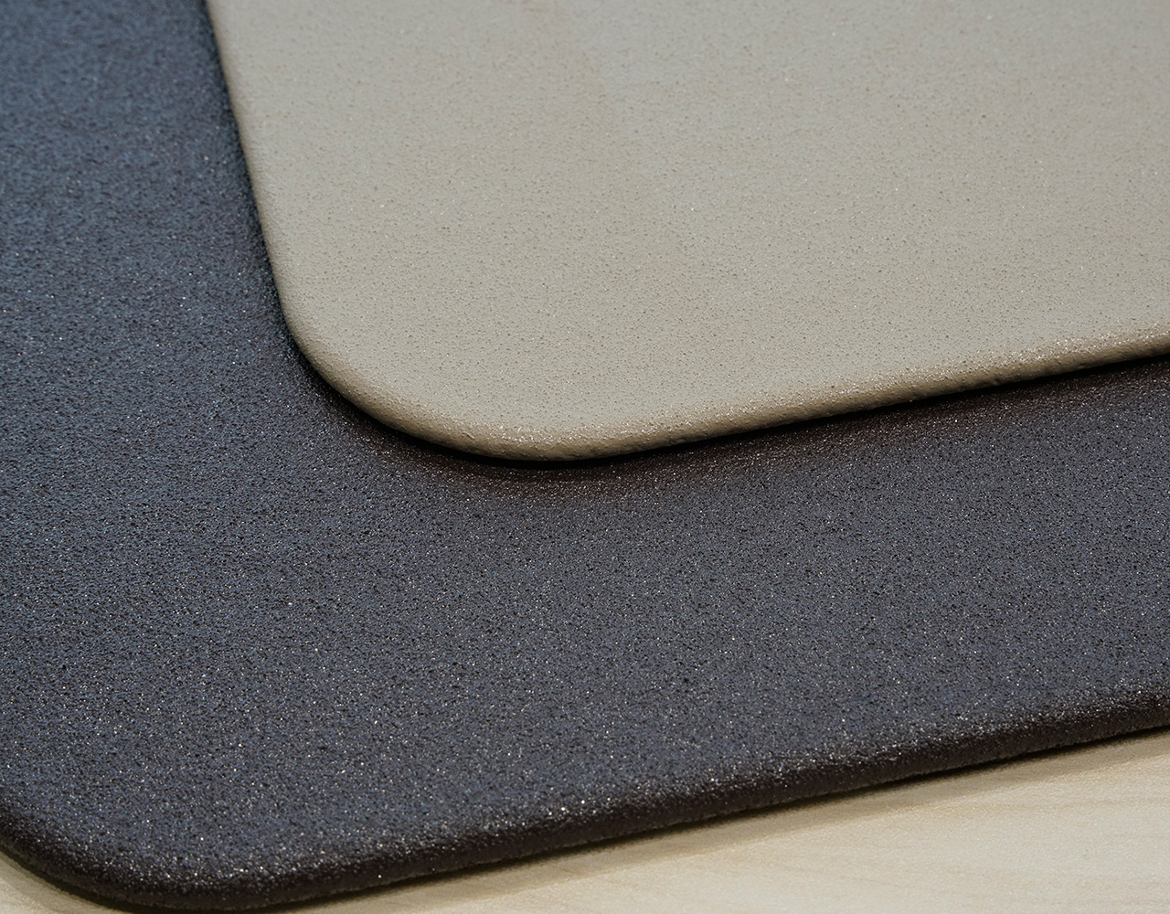 「防ぐ」様々な表面処理技術 写真1