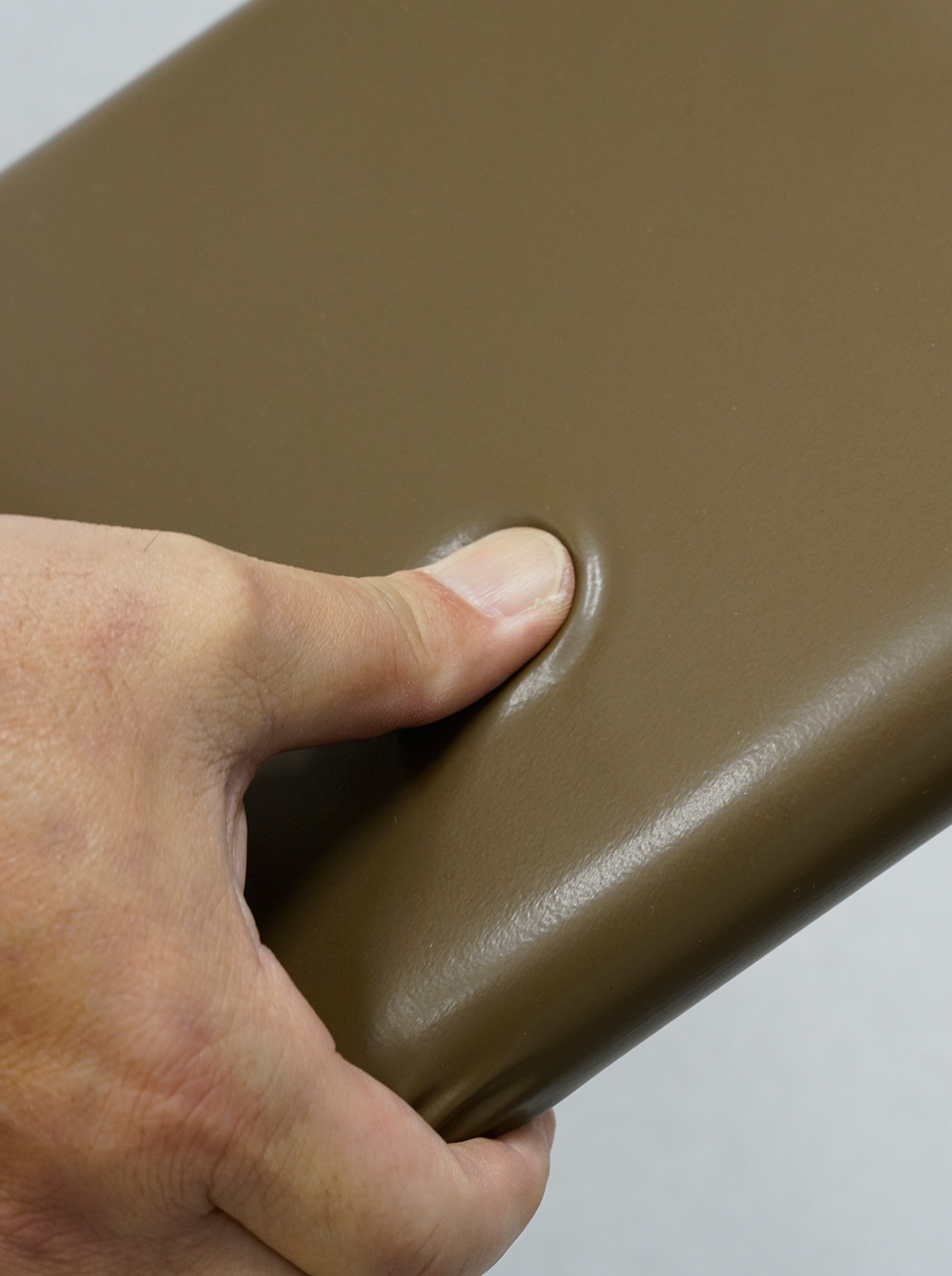 「緩衝」をプラスする加工技術 写真2